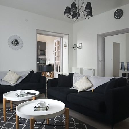 シャトー・ティエリDuplex Agreable Et Calmeアパートメント エクステリア 写真
